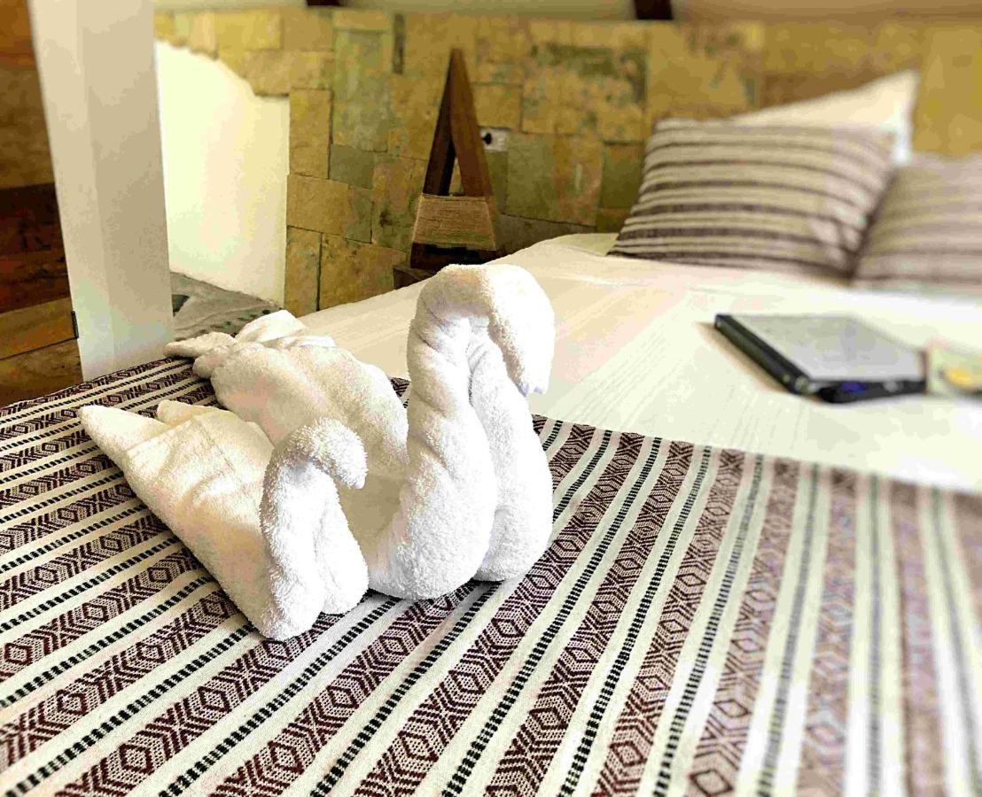 מאיה ביץ' Kin Resort Lodge מראה חיצוני תמונה