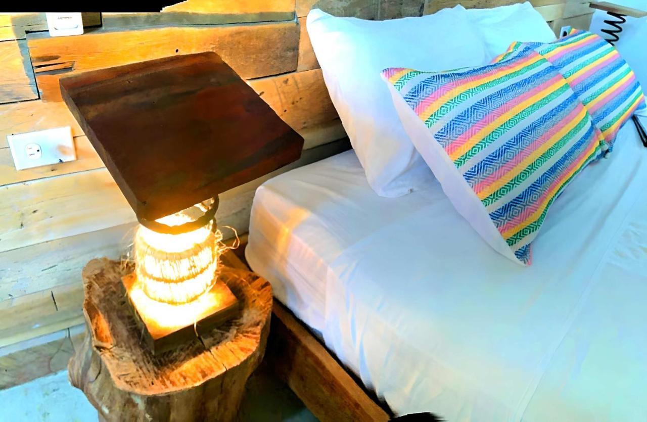 מאיה ביץ' Kin Resort Lodge מראה חיצוני תמונה