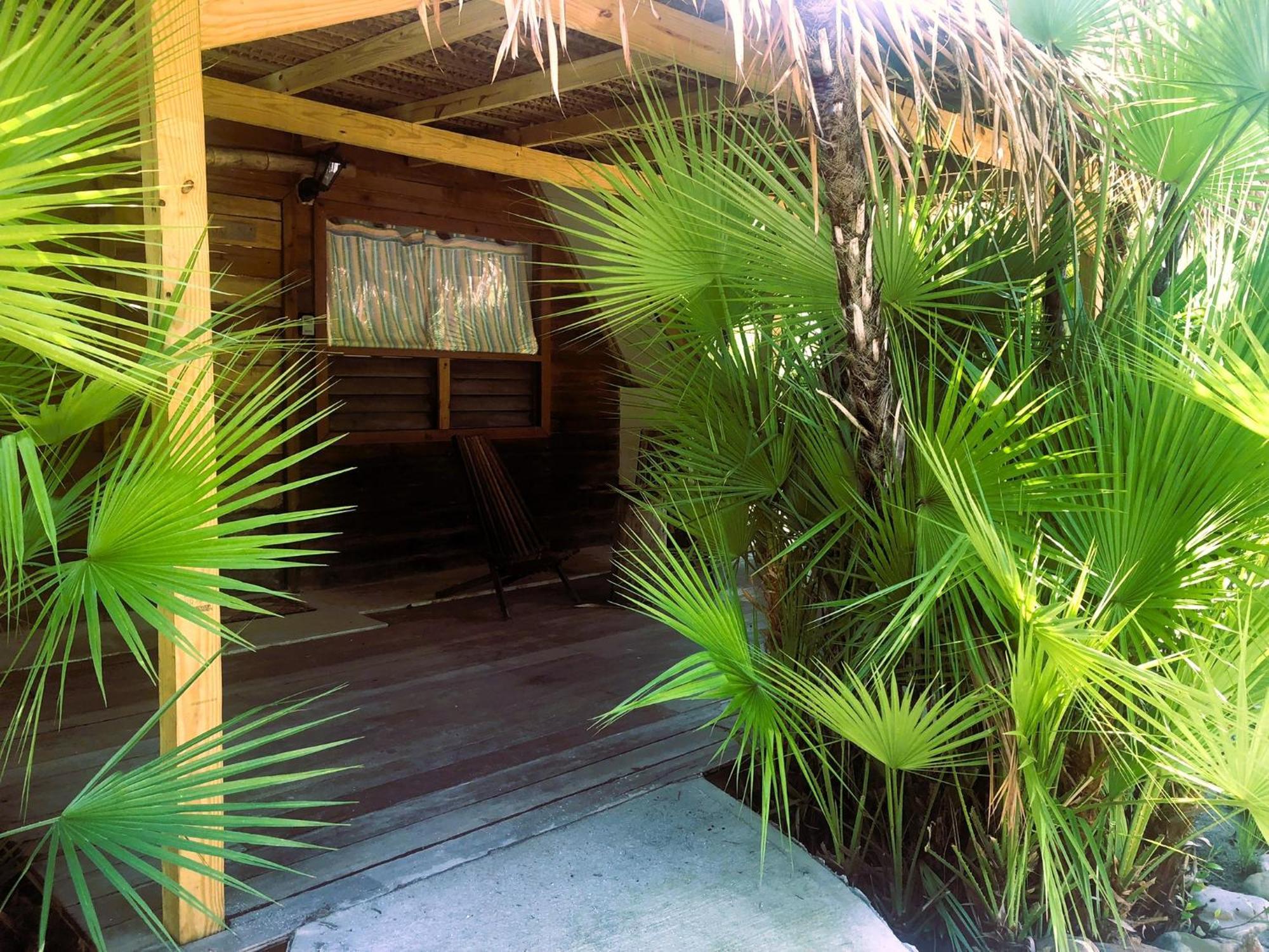 מאיה ביץ' Kin Resort Lodge מראה חיצוני תמונה