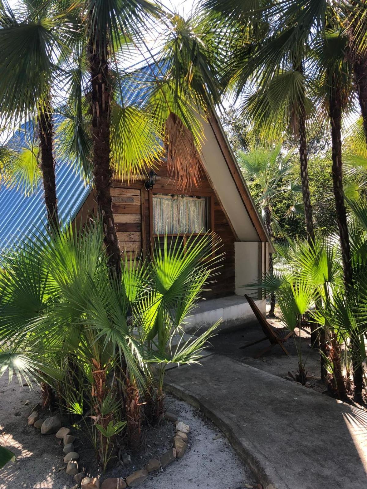 מאיה ביץ' Kin Resort Lodge מראה חיצוני תמונה