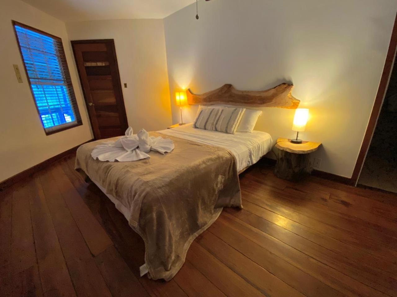 מאיה ביץ' Kin Resort Lodge מראה חיצוני תמונה